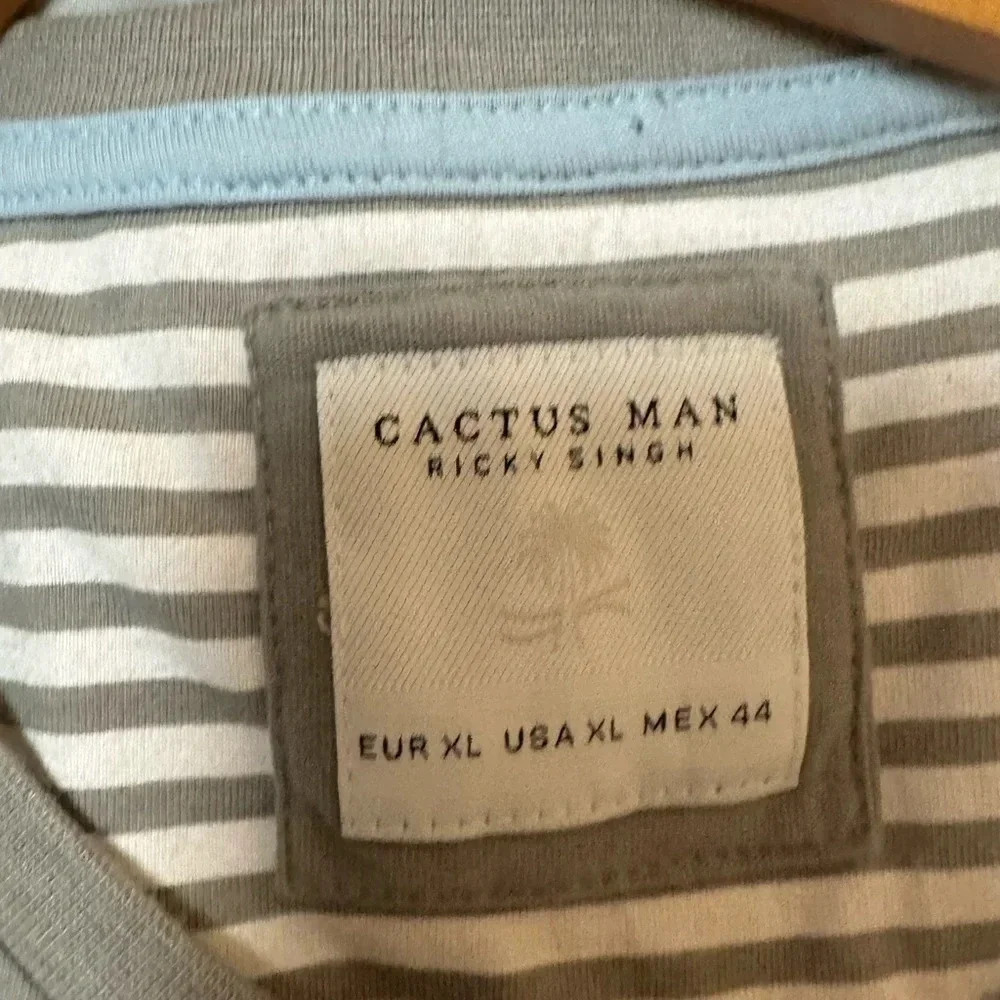 Cactus Man by Ricky Singh T-shirt. Palm tree print XL - Picture 4 of 4